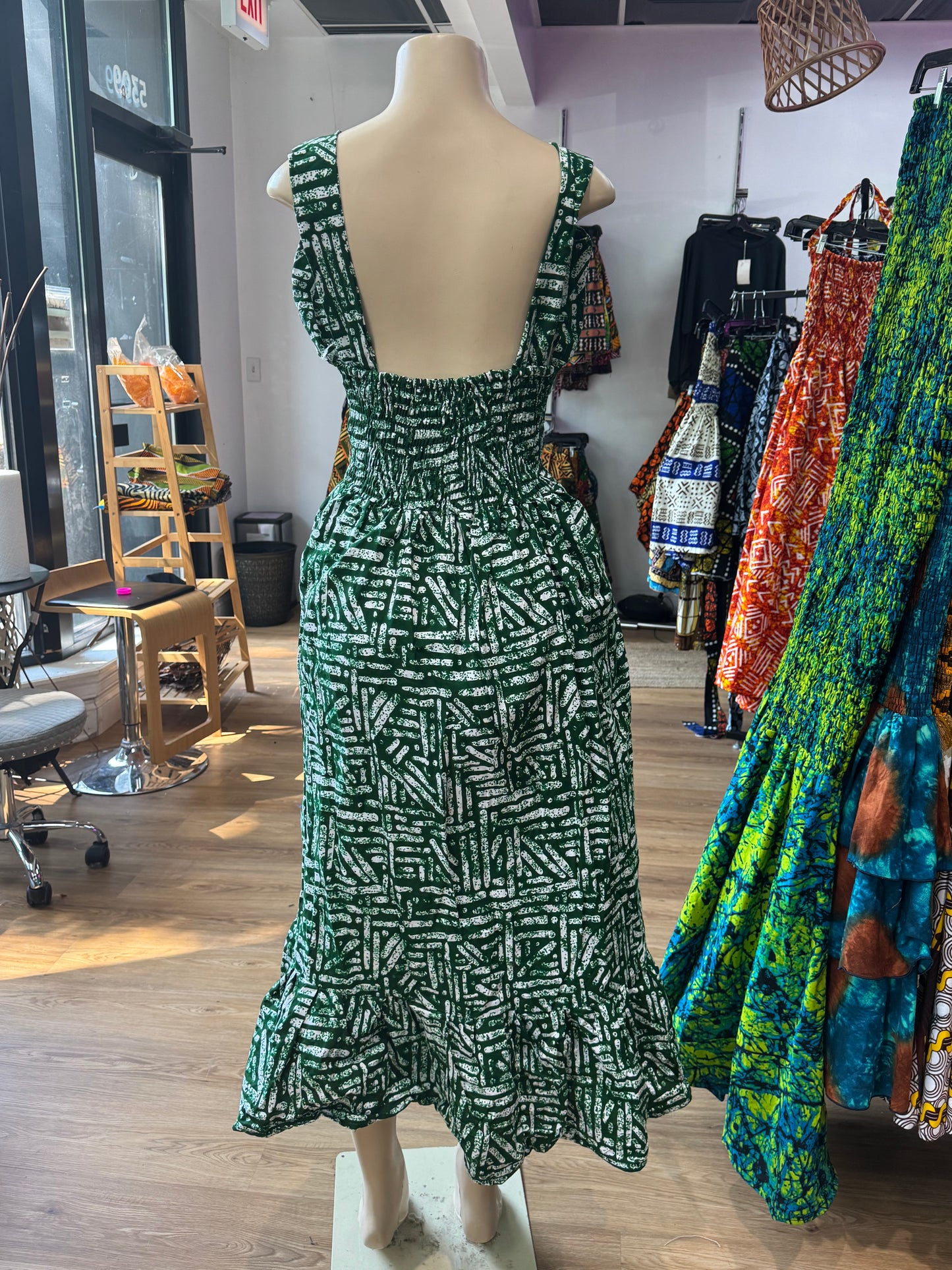 Halter backless dress green and white