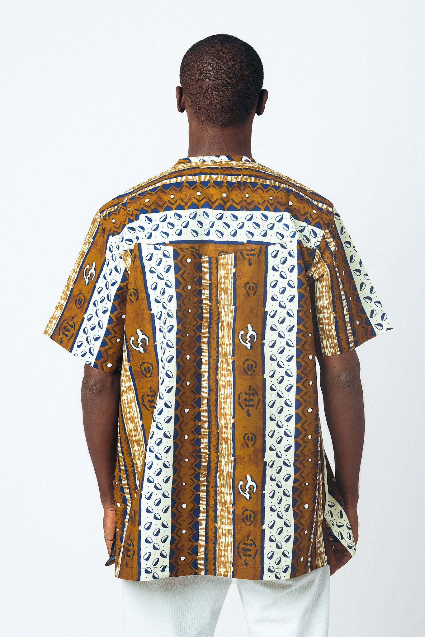 Print Round Neck Button Down