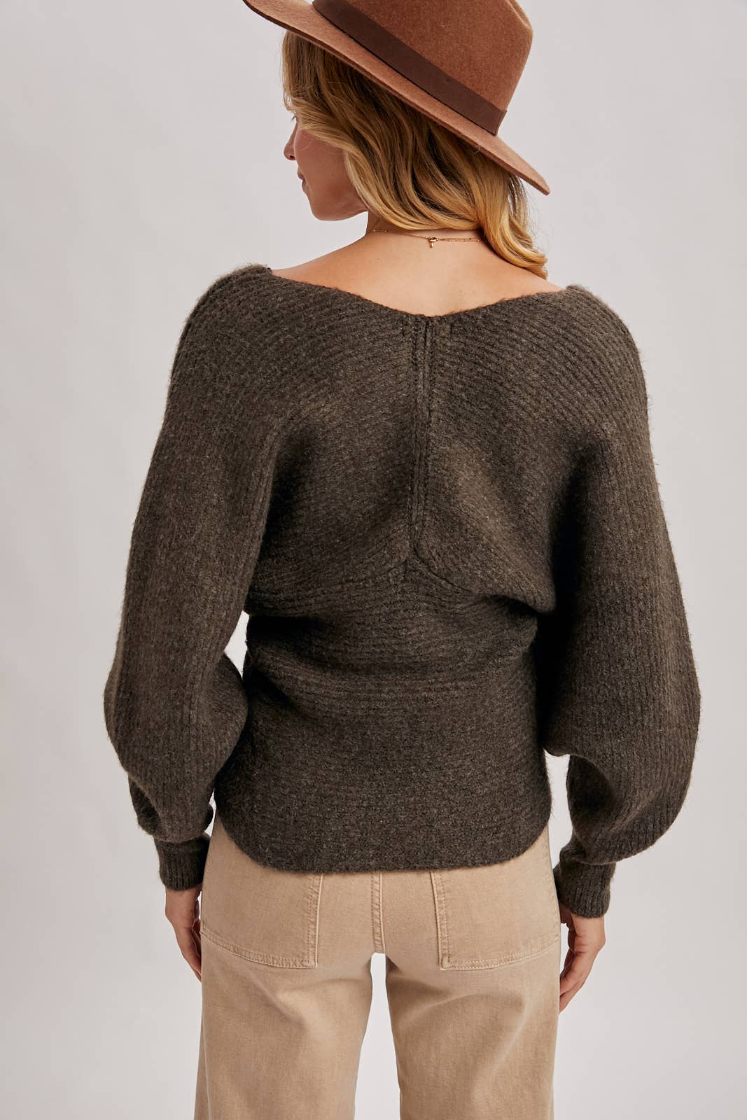 WRAP CROSSOVER RIBBED FUZZY KNIT SWEATER PULLOVER: ASH / S/M