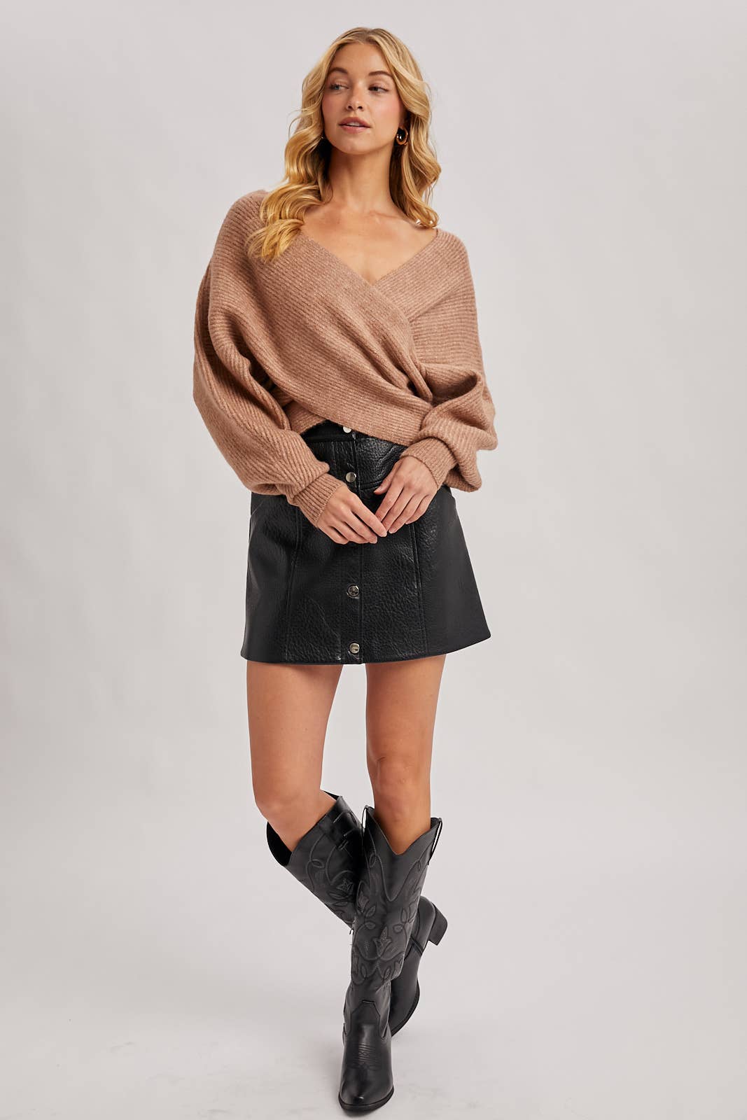 WRAP CROSSOVER RIBBED FUZZY KNIT SWEATER PULLOVER: ASH / M/L