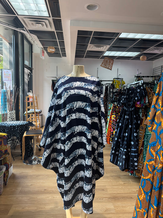 Batwing Dress Navi blue and white