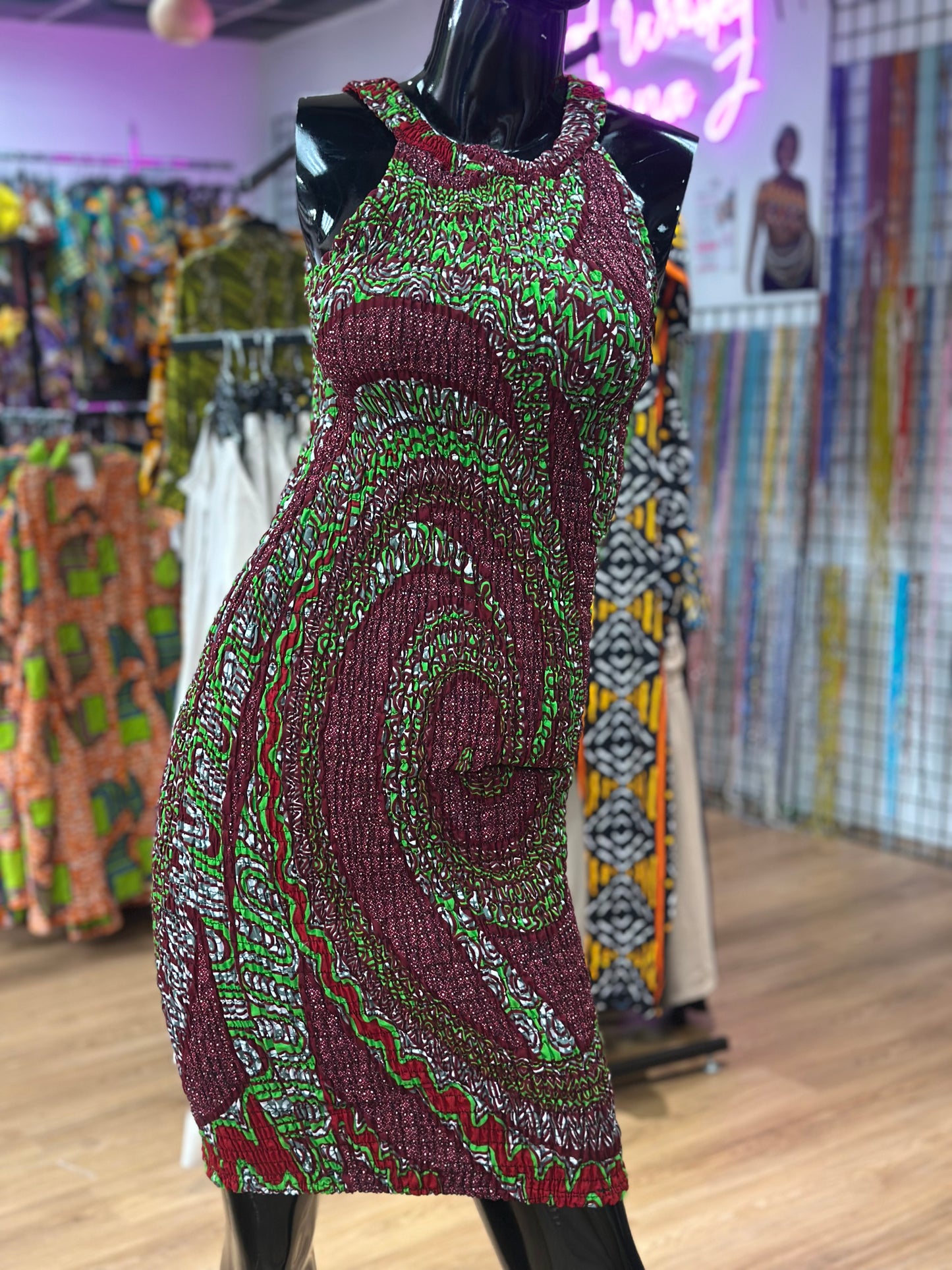 Elastic Dress With Circle Neckline