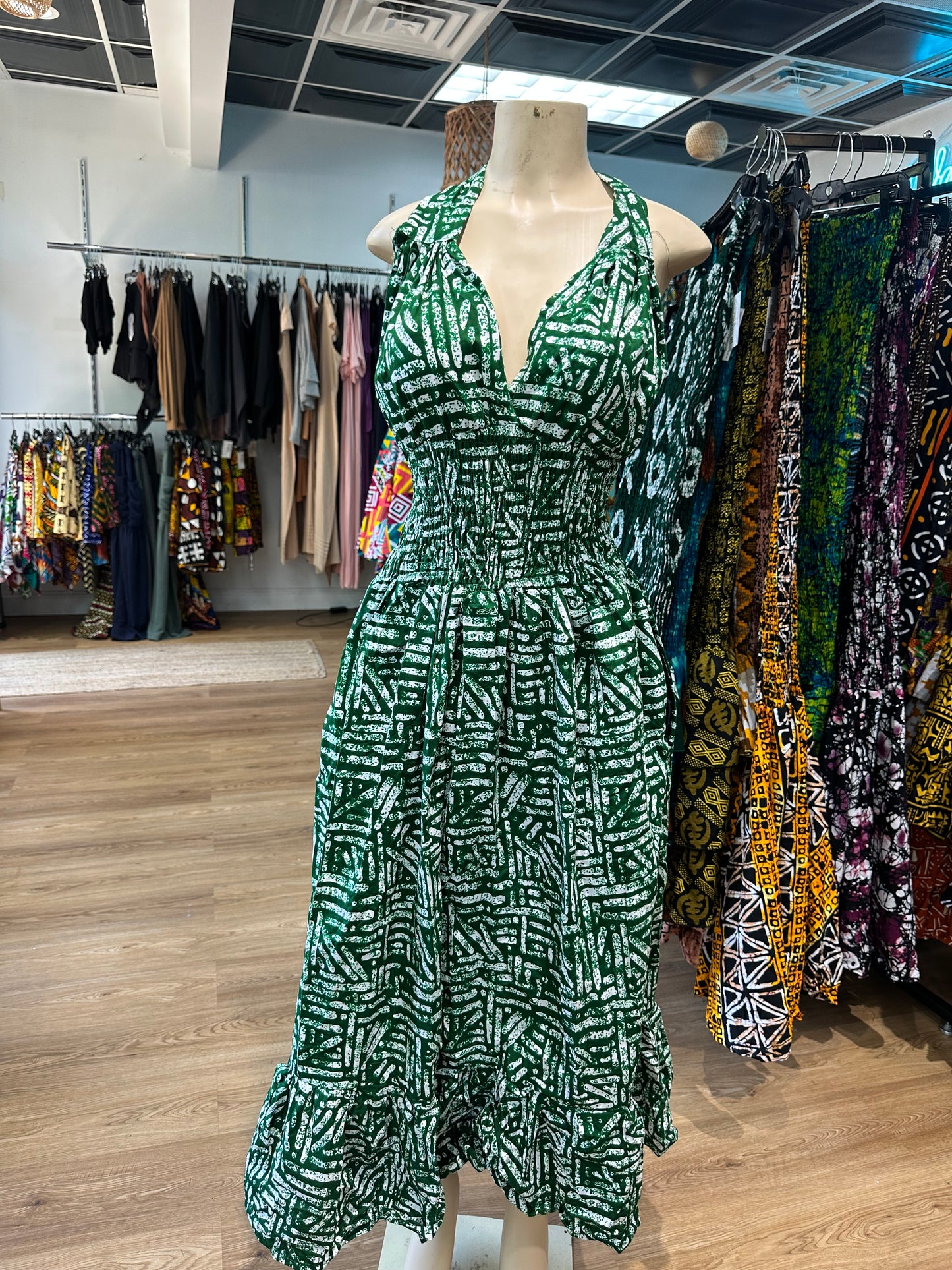 Sunshine backless dress green and white