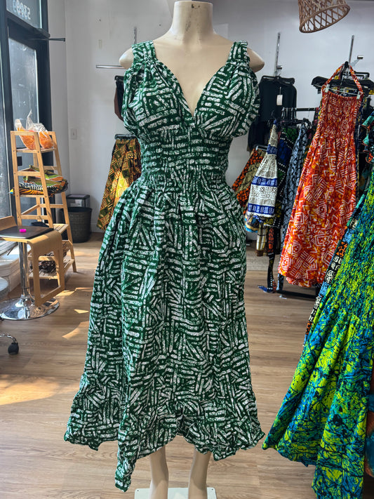 Halter backless dress green and white