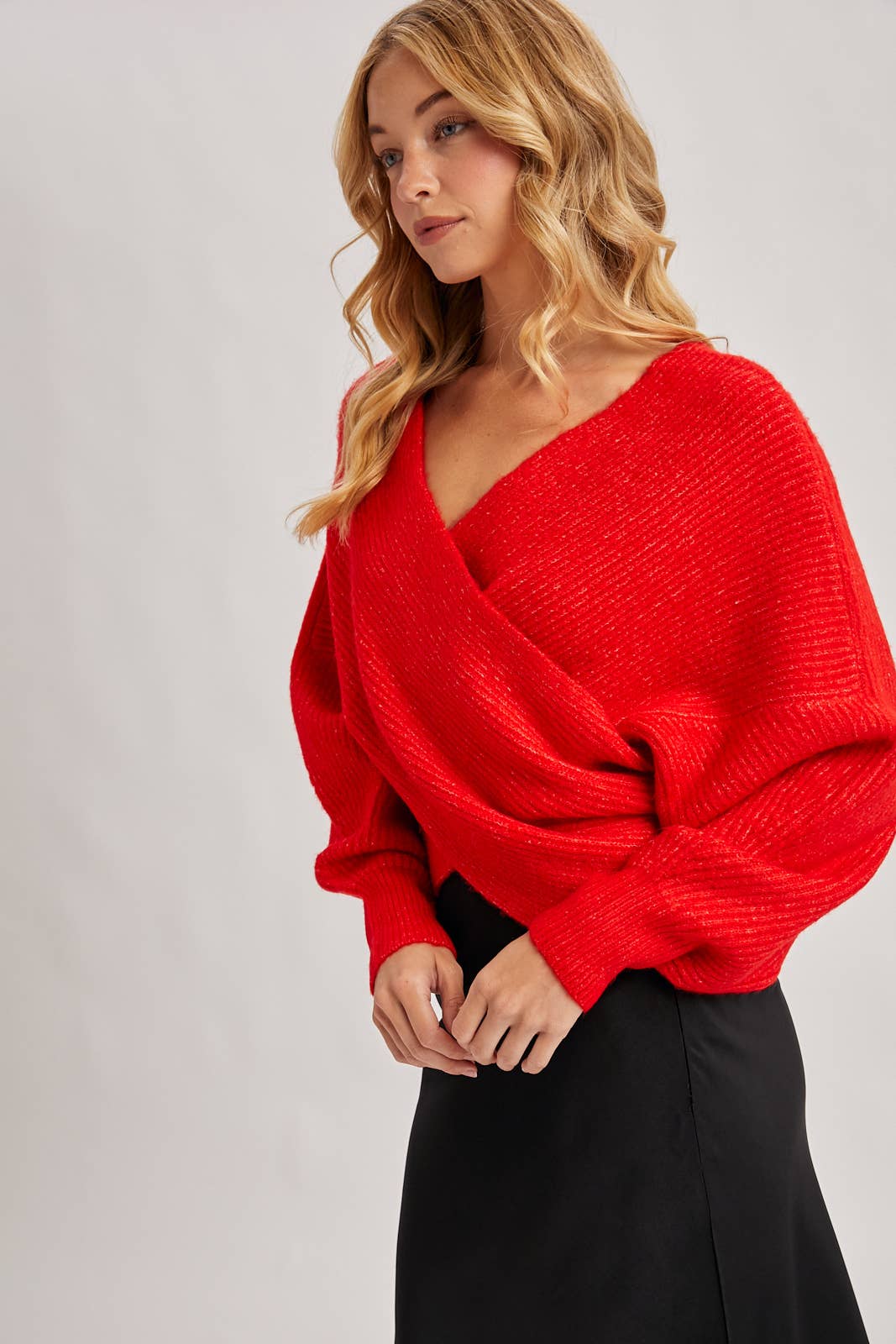 WRAP CROSSOVER RIBBED FUZZY KNIT SWEATER PULLOVER: ASH / M/L