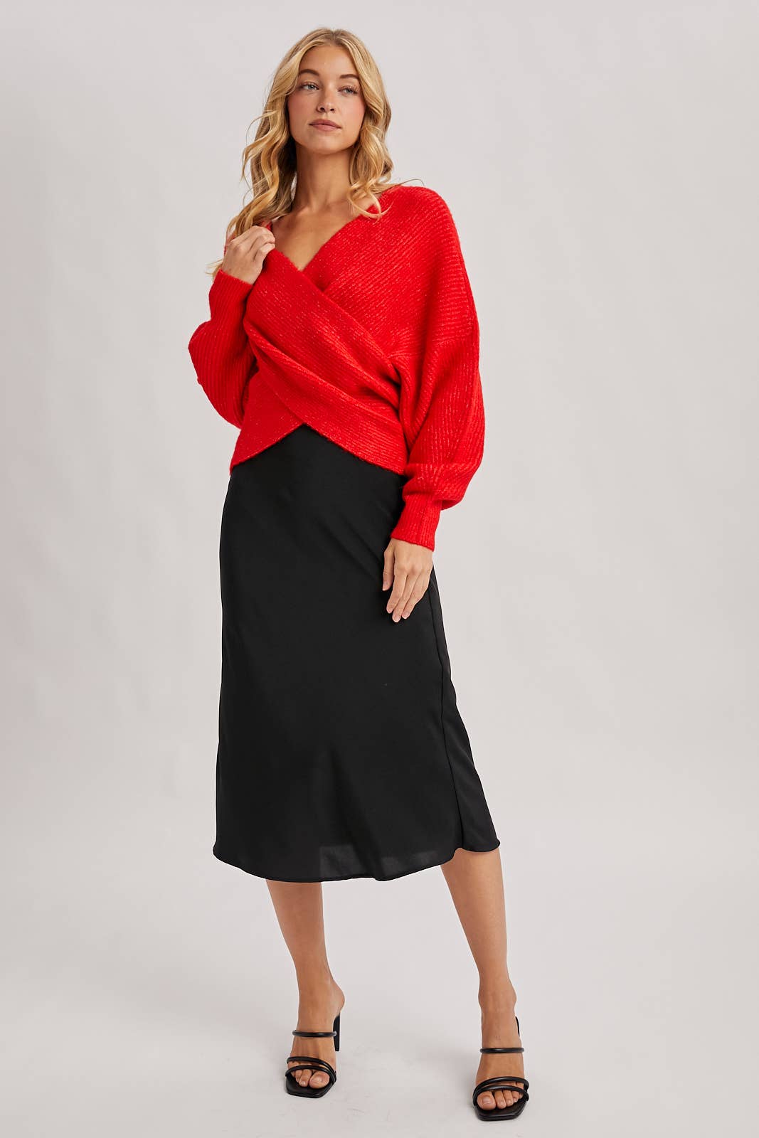 WRAP CROSSOVER RIBBED FUZZY KNIT SWEATER PULLOVER: ASH / S/M