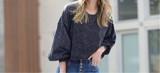 Raw Edgy Cropped Pullover